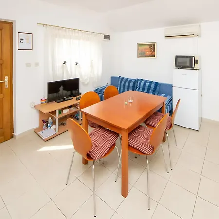 Διαμέρισμα Jadria Near The Σίμπενικ