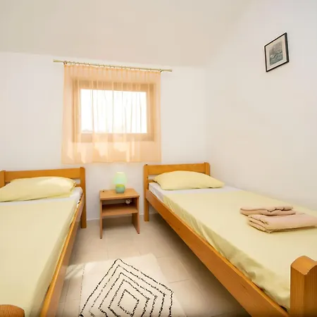 Jadria Near The Шибеник