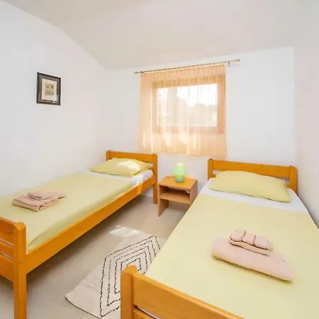 Jadria Near The Апартаменты