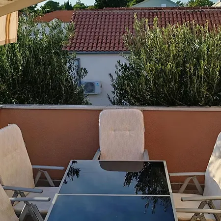 Апартаменты Jadria Near The